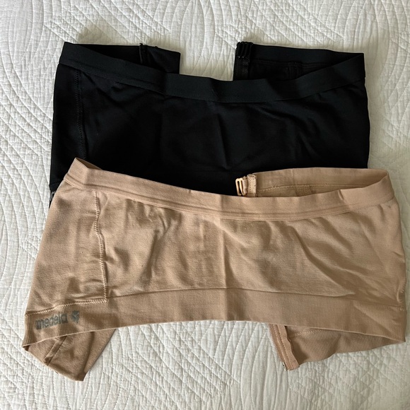 MEDELA, medium hands free pumping bustier - Picture 3 of 4